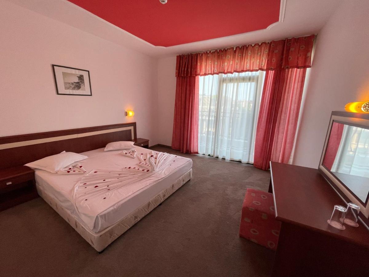 Mena Palace 4* סאני ביץ'