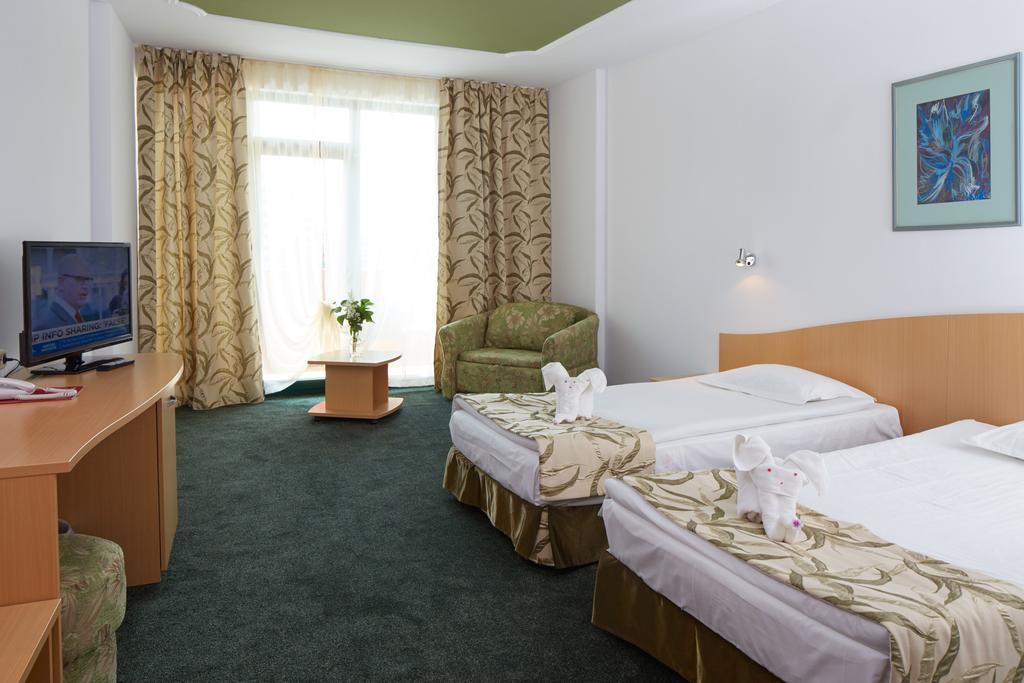 Mena Palace 4* סאני ביץ'