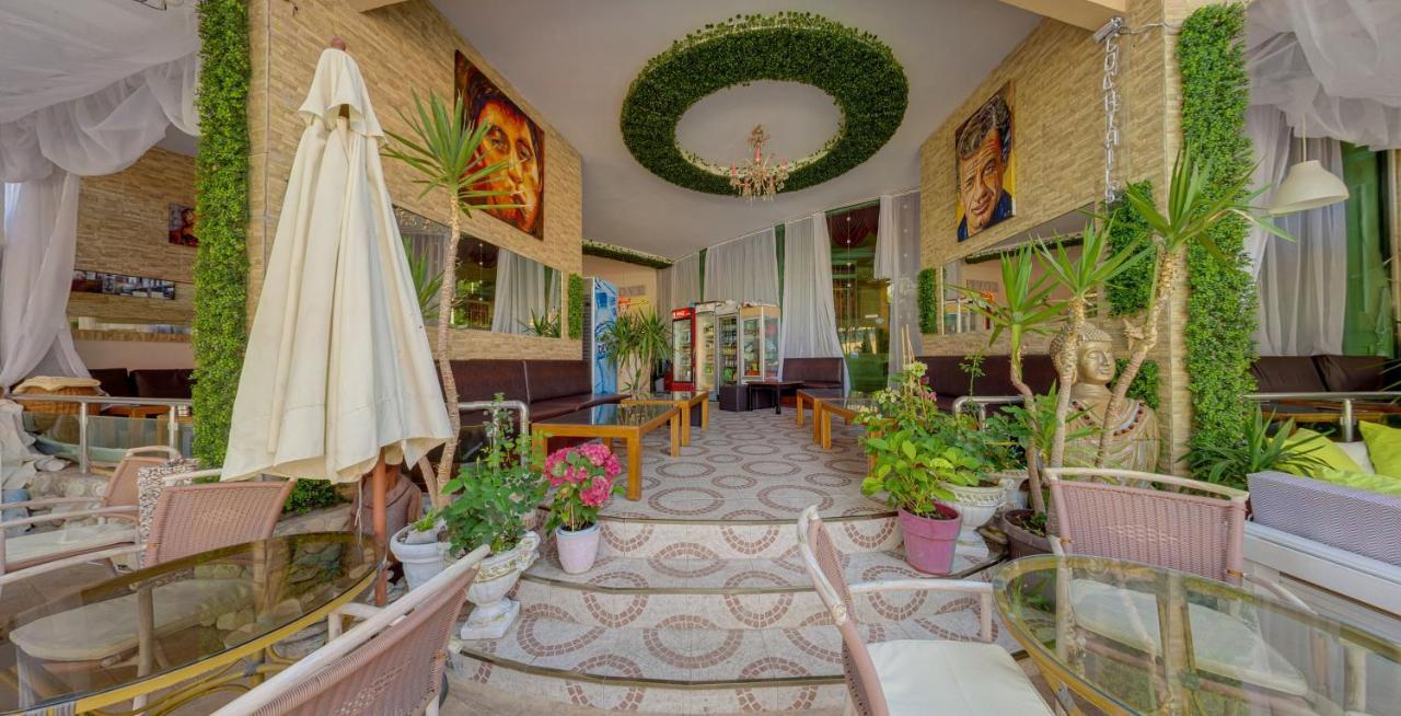 Готель Mena Palace 4*